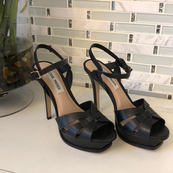 Shoes - Picture 1 of 1